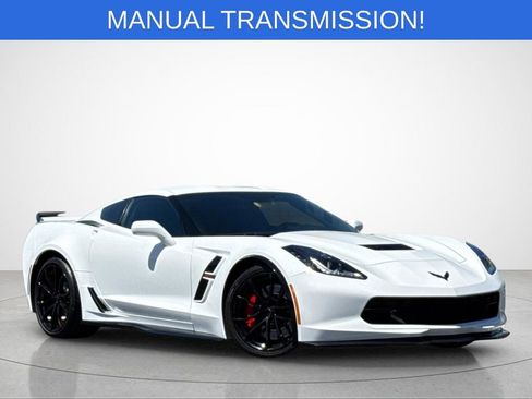 Used 2017 Chevrolet Corvette Grand Sport RWD image 2