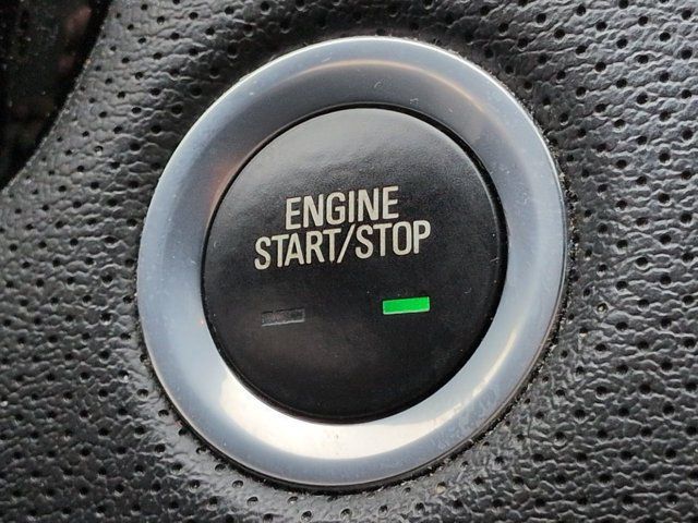 Used 2019 Cadillac XT5 FWD image 26
