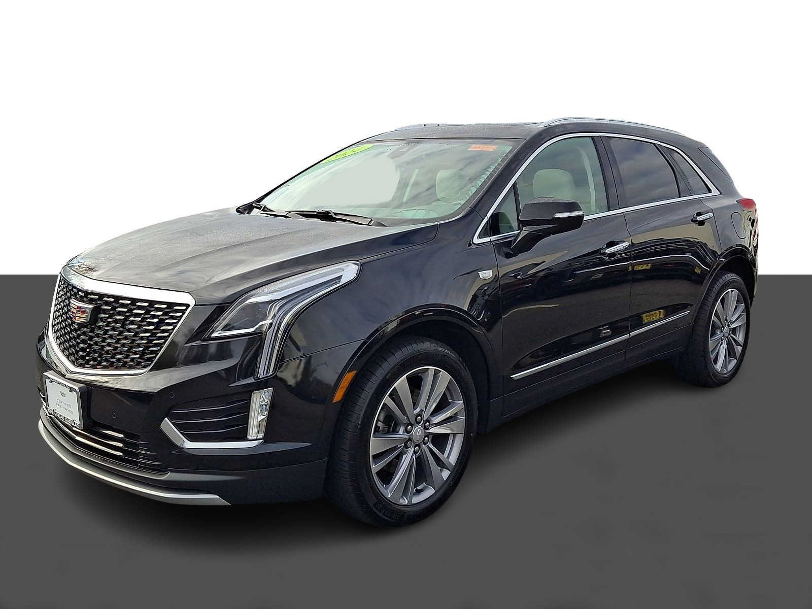 Used 2024 Cadillac XT5 Premium Luxury w/ LPO, Floor Liner Package AWD/4WD image 3