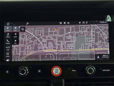 Used 2025 Porsche Macan image 18