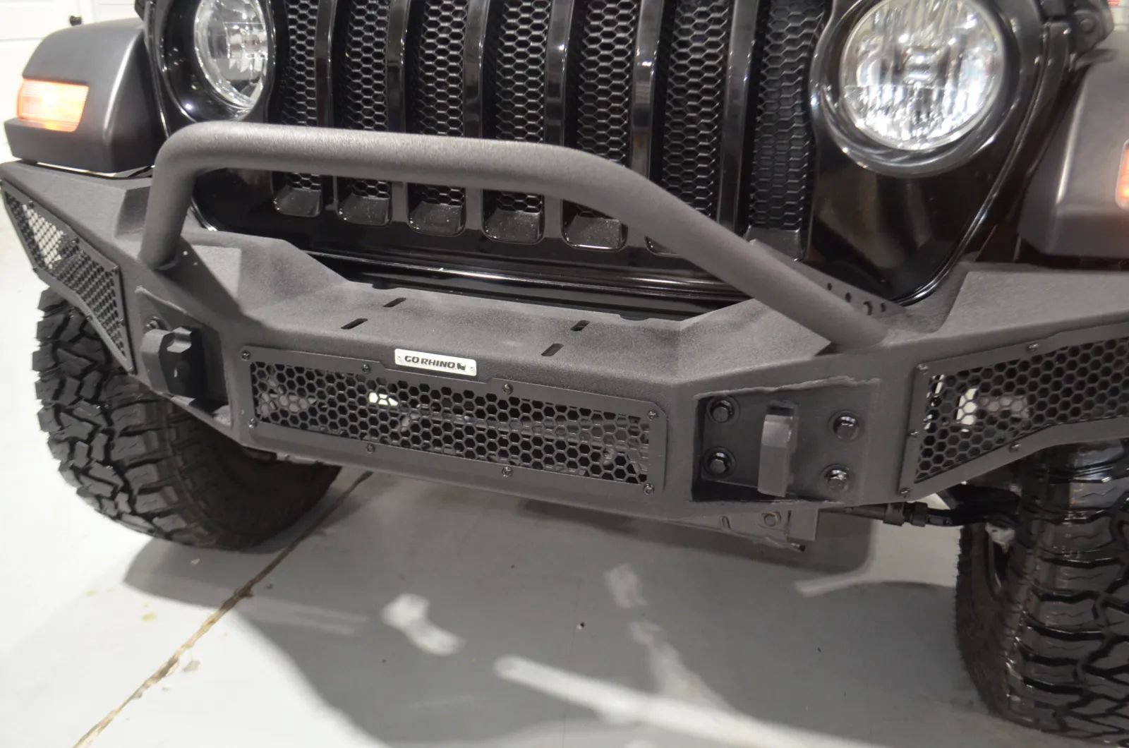 Used 2020 Jeep Wrangler Sport AWD/4WD image 13