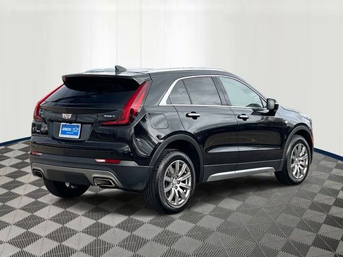Used 2023 Cadillac XT4 Premium Luxury AWD/4WD image 5