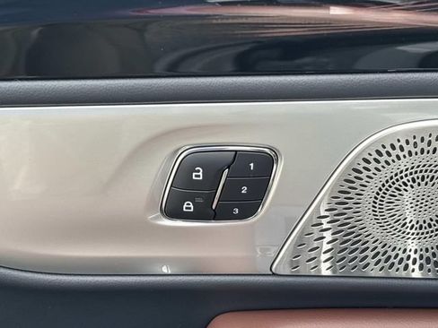 New 2026 Lincoln Nautilus Reserve AWD/4WD image 21