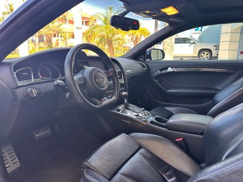Used 2013 Audi RS 5 Coupe w/ Audi MMI Navigation Plus Pkg AWD/4WD image 48