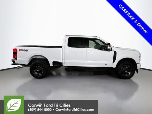 Certified 2024 Ford F350 Lariat w/ Sport Appearance Package image 18