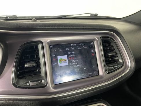 Used 2019 Dodge Challenger R/T w/ T/A Package RWD image 7