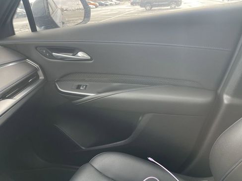 Certified 2024 Cadillac XT4 Sport w/ Cold Weather Package image 31