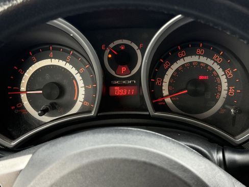 Used 2014 Scion tC FWD image 22