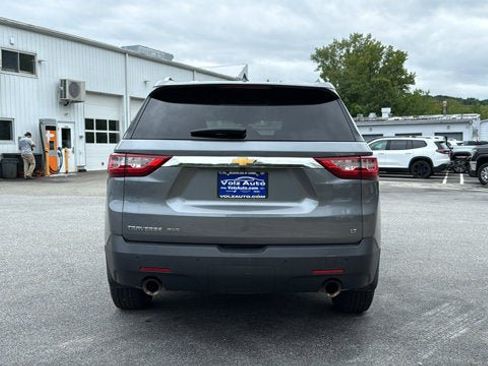 Used 2018 Chevrolet Traverse LT w/ LPO, Floor Liner Package AWD/4WD image 7