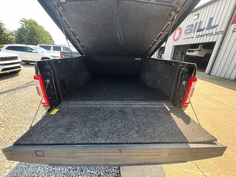 Used 2022 Ford F150 Lariat w/ Equipment Group 502A High AWD/4WD image 8