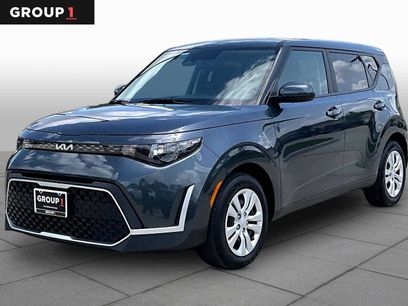 Used 2025 Kia Soul LX