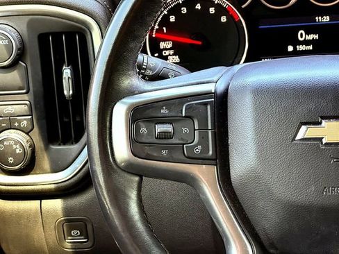 Used 2022 Chevrolet Silverado 1500 LT image 22