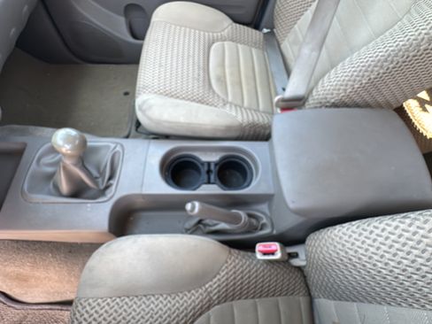 Used 2017 Nissan Frontier SV RWD image 25