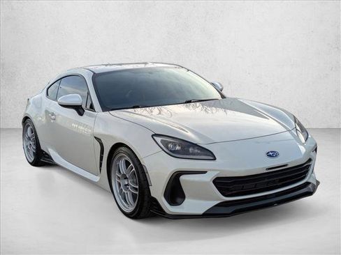 Used 2022 Subaru BRZ Limited image 3