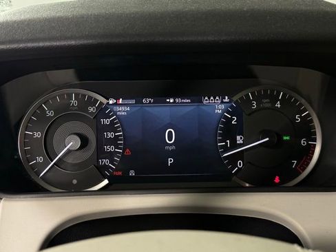 Used 2023 Land Rover Range Rover Velar R-Dynamic S image 23