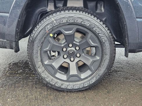 New 2026 RAM 1500 Big Horn AWD/4WD image 9