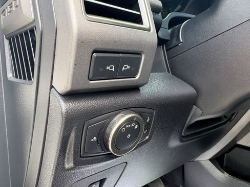 Used 2018 Ford F150 Raptor w/ Equipment Group 802A Luxury AWD/4WD image 15