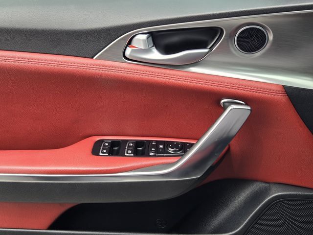 Used 2022 Kia Stinger GT1 w/ Red Interior Color Package RWD image 22