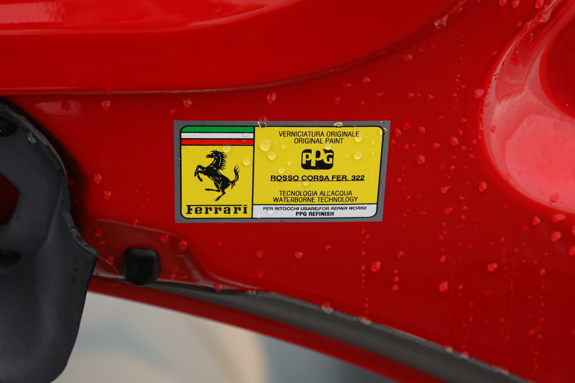 Used 2018 Ferrari 488 GTB RWD image 35