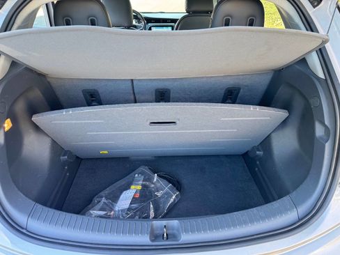 Used 2017 Chevrolet Bolt Premier w/ Driver Confidence II Package image 20