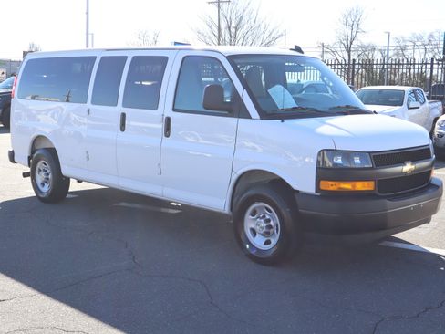 Used 2025 Chevrolet Express 3500 LS image 2