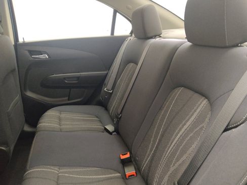 Used 2016 Chevrolet Sonic LT FWD image 18