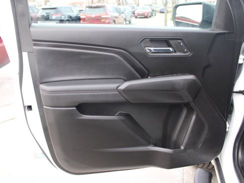 Used 2023 Chevrolet Colorado LT w/ LT Convenience Package II image 19