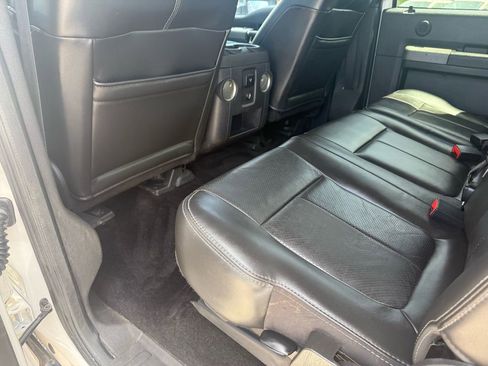 Used 2011 Ford F250 Lariat w/ Lariat Ultimate Pkg AWD/4WD image 26