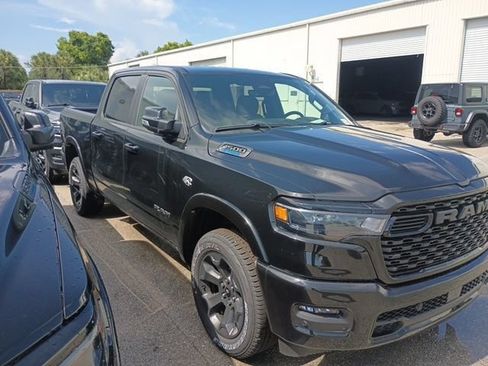 Used 2026 RAM 1500 Big Horn AWD/4WD image 5