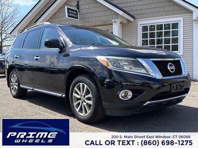 Used 2015 Nissan Pathfinder SV w/ Trailer Tow Package