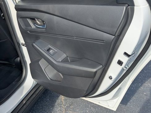 Used 2023 Honda Accord Sport image 15