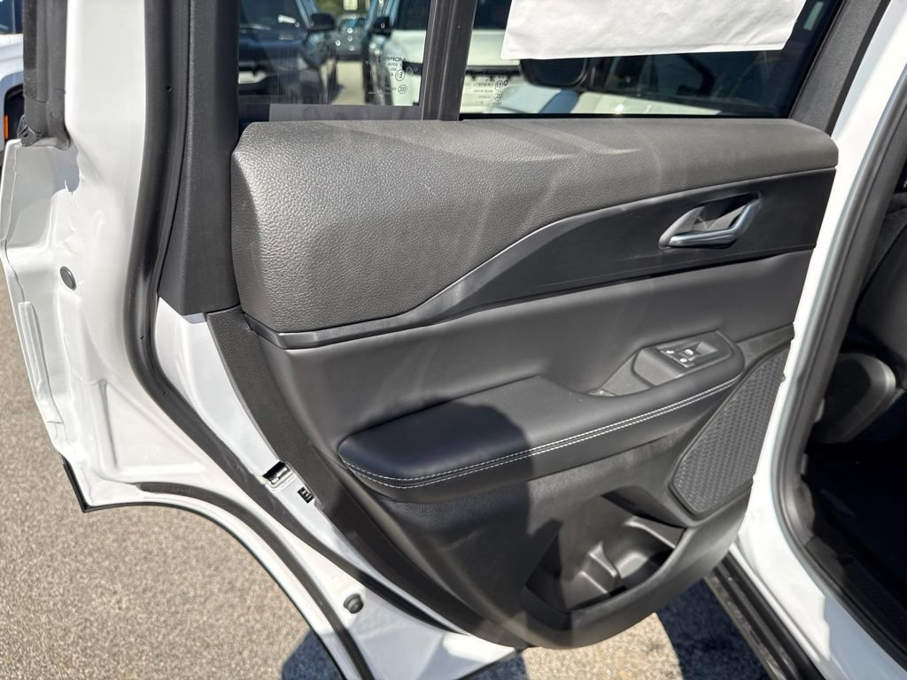 New 2027 Jeep Grand Cherokee Laredo X AWD/4WD image 22