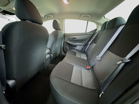 Used 2025 Nissan Sentra SV FWD image 21
