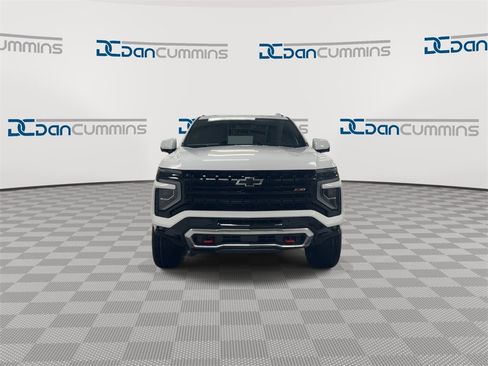 New 2026 Chevrolet Suburban Z71 w/ Z71 Off-Road Package image 3