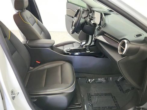 Used 2025 Chevrolet Trax ACTIV w/ Driver Confidence Package FWD image 36