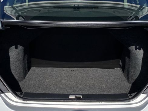 Used 2018 Nissan Versa S Plus image 17