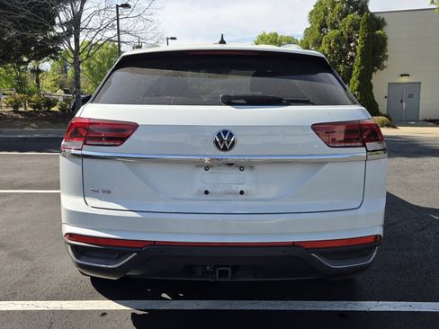 Used 2023 Volkswagen Atlas Cross Sport SE image 6