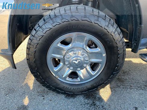 Used 2019 RAM 2500 Tradesman image 14