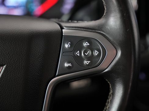 Used 2018 Chevrolet Silverado 1500 LT w/ All Star Edition AWD/4WD image 13