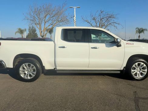 Used 2022 Chevrolet Silverado 1500 LTZ w/ LTZ Premium Package image 8