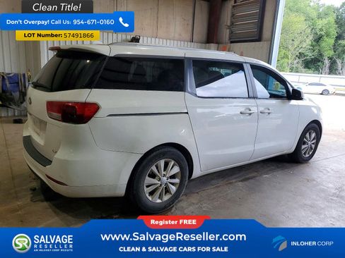 Used 2016 Kia Sedona LX w/ Option Group 020 FWD image 4