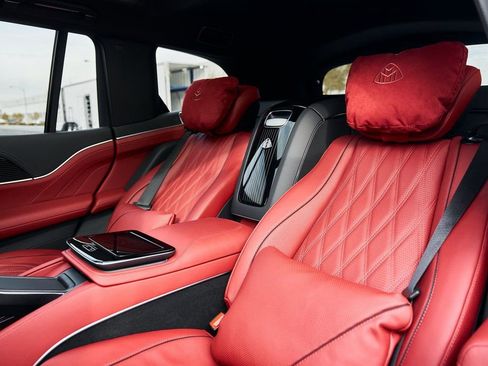 Used 2026 Mercedes-Benz Maybach GLS 600 4MATIC image 51