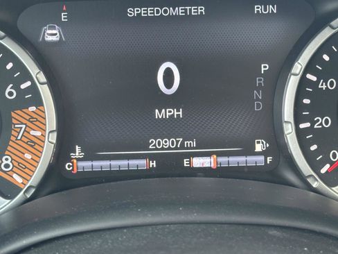 Used 2023 Jeep Renegade Limited w/ Sun/Sound Group image 21