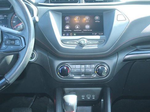 Used 2022 Chevrolet TrailBlazer RS image 15
