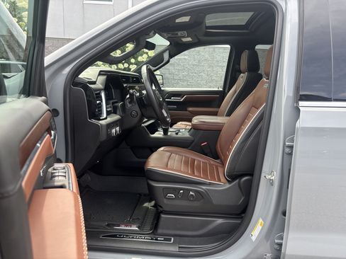 Used 2025 GMC Sierra 1500 Denali Ultimate AWD/4WD image 30