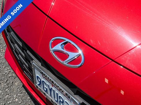 Used 2023 Hyundai Elantra SEL w/ Convenience Package FWD image 14