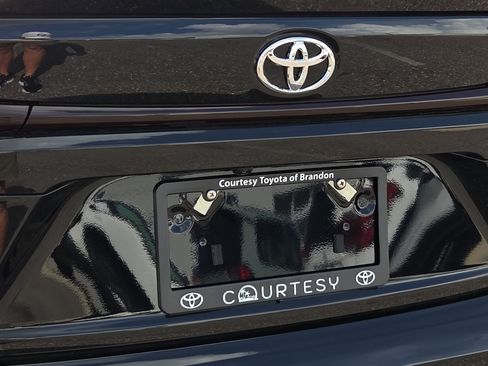 Certified 2026 Toyota Corolla SE FWD image 28