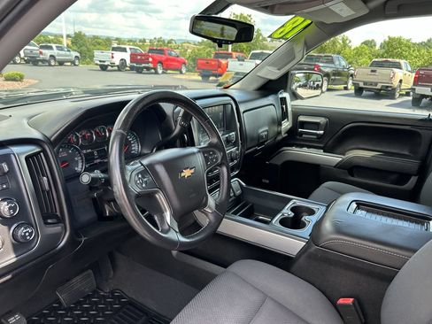 Used 2018 Chevrolet Silverado 1500 LT w/ All Star Edition AWD/4WD image 25