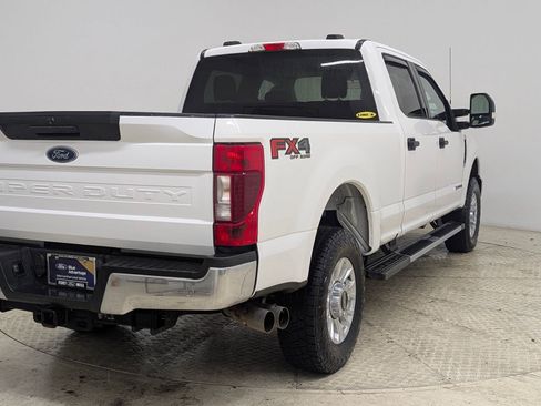 Certified 2022 Ford F250 XLT w/ FX4 Off-Road Package image 8