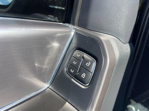 Used 2024 Ford F150 Lariat AWD/4WD image 23